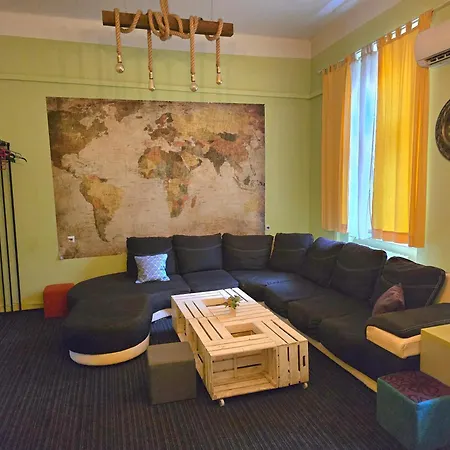Spacious Old Town Ferhadija 公寓