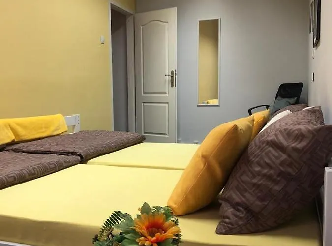 Spacious Old Town Ferhadija *