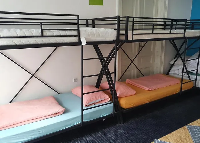 Spacious Old Town Ferhadija * Sarajevo